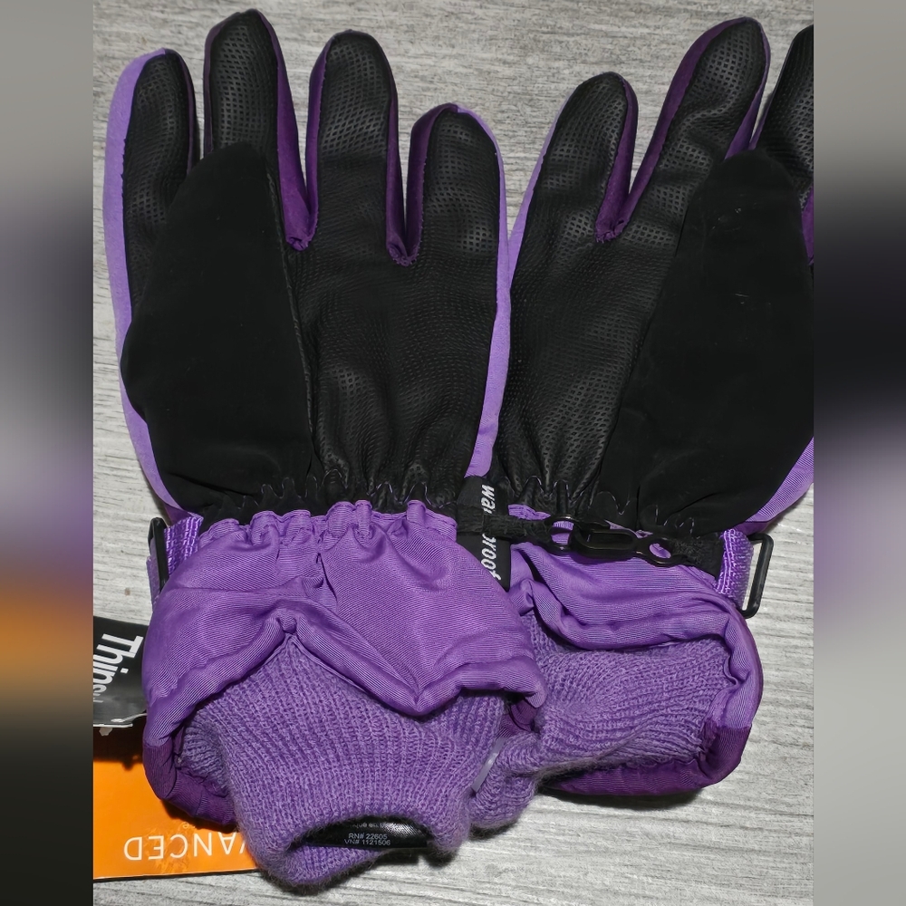 Purple Insulated Winter Gloves - Picture 4 of 6